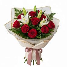 Букет цветов из:  Лилии и Розы в Верхней Хаве