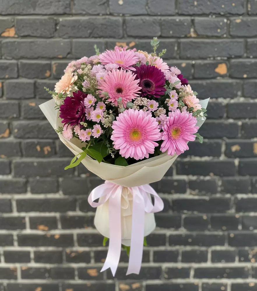 Букет цветов из: Герберы и Хризантемы в Верхней Хаве