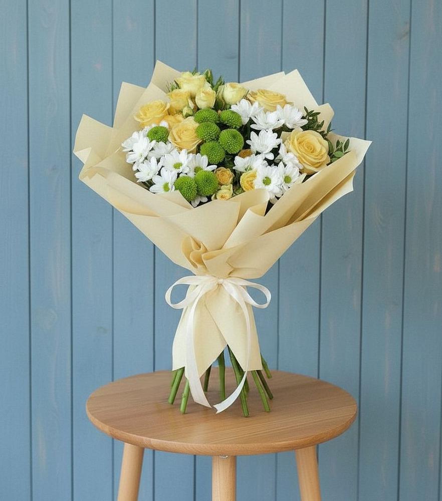 Букет цветов из: Хризантемы и Розы в Верхней Хаве