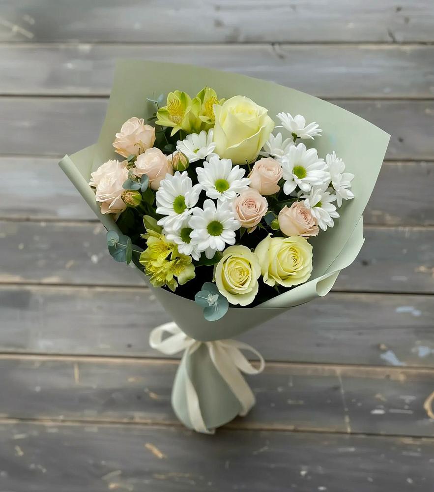 Букет цветов из: Альстромерии, Розы и Хризантемы в Верхней Хаве