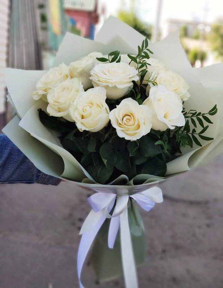 Букет Белые розы Проуд в Верхней Хаве