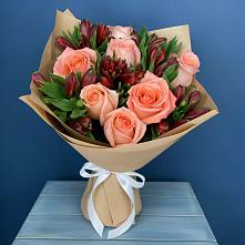 Букет цветов из:  Розы и Альстромерии в Верхней Хаве
