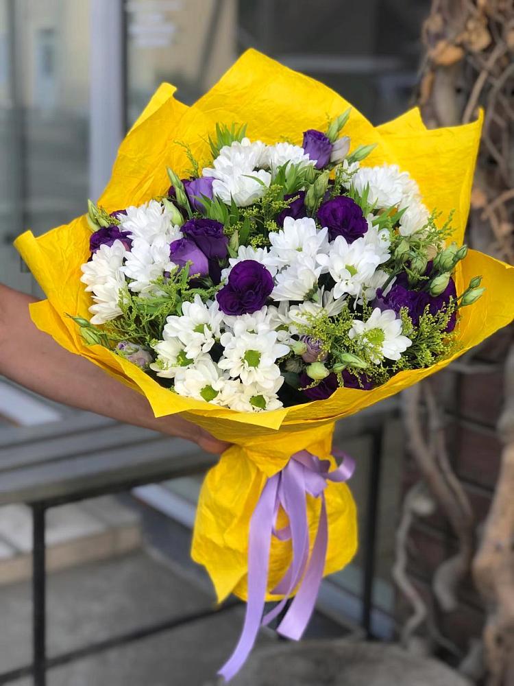 Букет цветов из: Ирисы, Хризантемы и Ромашки в Верхней Хаве