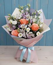 Букет цветов из:  Лизиантусы, Розы, Альстромерии и Гипсофила в Верхней Хаве