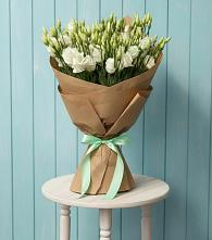 Букет цветов из:  Лизиантусы в Верхней Хаве