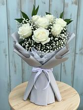 Букет цветов из:  Розы в Верхней Хаве