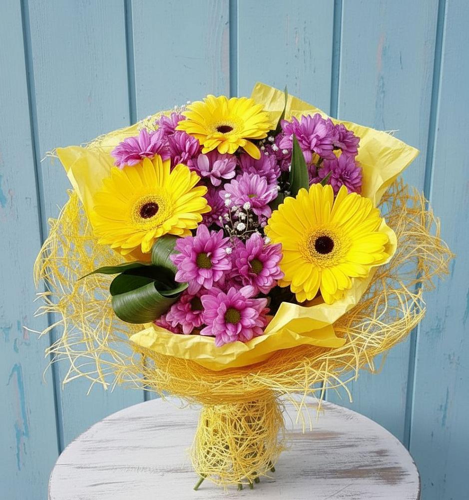 Букет цветов из: Хризантемы и Герберы в Верхней Хаве