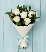 Букет цветов из:  Розы в Верхней Хаве