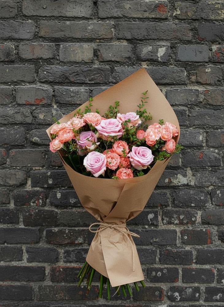 Букет цветов из: Розы в Верхней Хаве