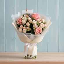 Букет цветов из:  Розы в Верхней Хаве