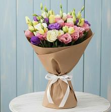 Букет цветов из:  Лизиантусы в Верхней Хаве