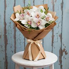 Букет цветов из:  Орхидеи и Розы #REPLACE_PRED# Верхней Хаве