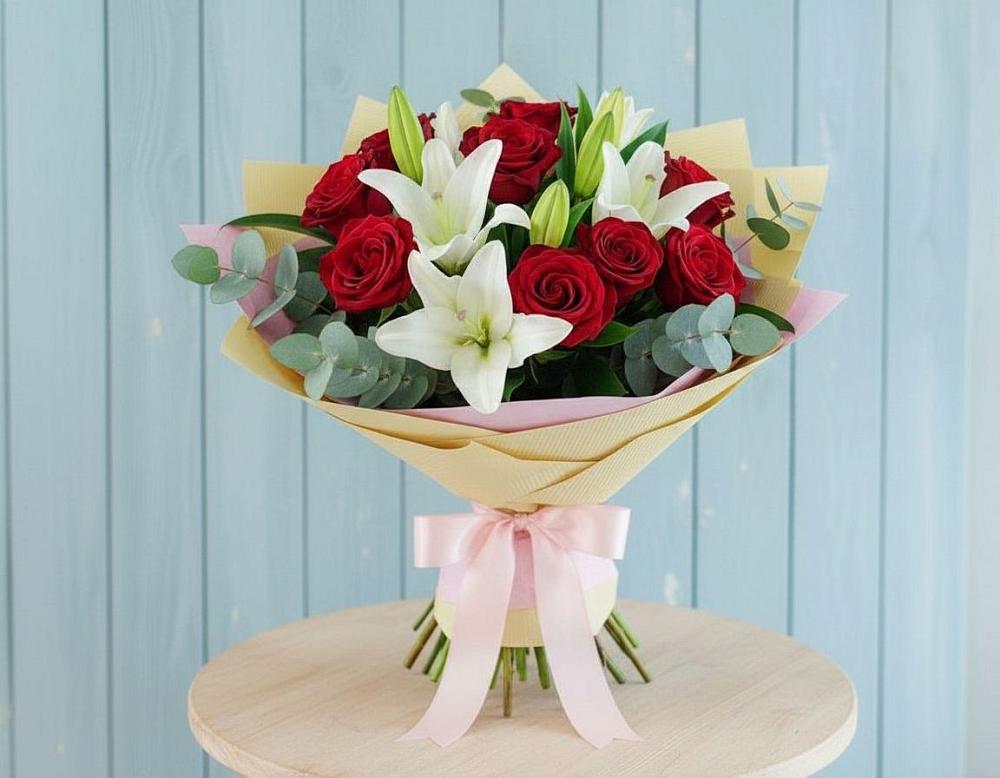 Букет цветов из: Лилии и Розы в Верхней Хаве